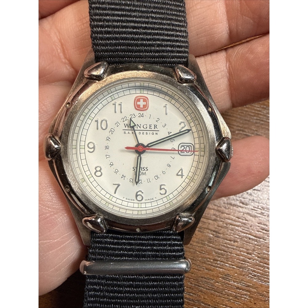 Vintage Wenger Genuine SAK Swiss Army Knife GMT Watch 40mm Excellent Running